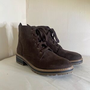 Kensie brown boots size 10 Kasha combat boots soft lace up